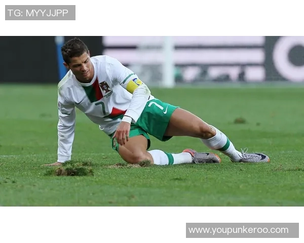 足球明星漫画创作全攻略 从线条到细节描绘掌握技巧与风格转换