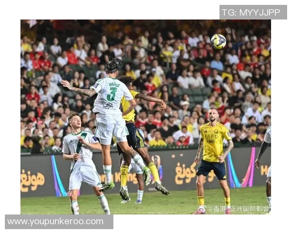 传奇风采再现 足球巨星集锦回顾 绽放辉煌瞬间 传奇风采再现 足球巨星集锦回顾 绽放辉煌瞬间