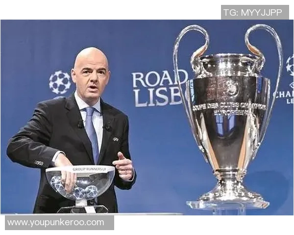 白金色足球星闪耀赛场 成为全球瞩目焦点的传奇球员 白金色足球星闪耀赛场 成为全球瞩目焦点的传奇球员